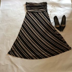 Banana Republic Beige and Black Strapless Dress